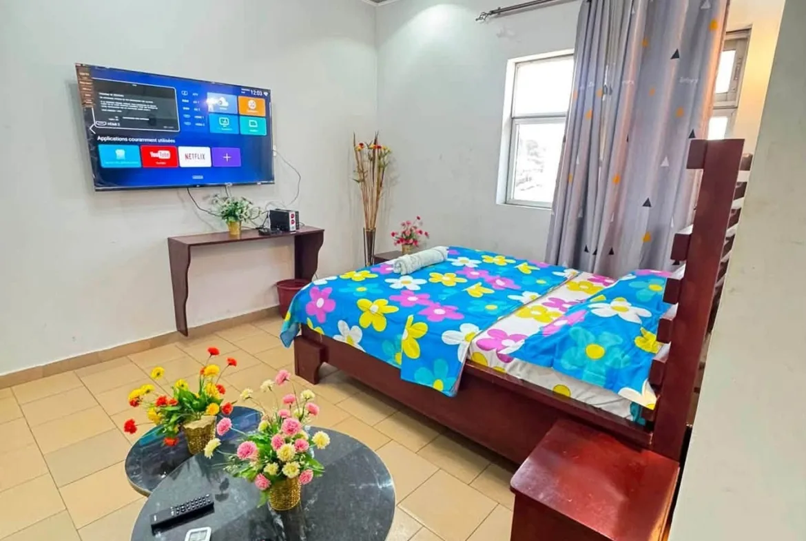 Chambre meublée de charme à Mvog-Mbi Coron