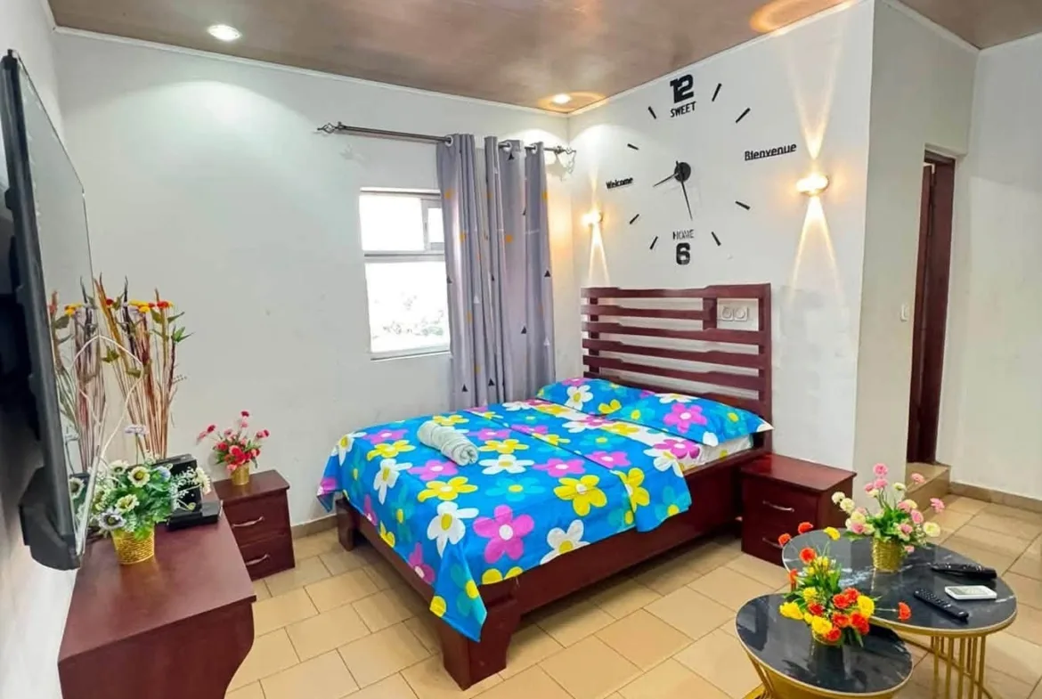 Chambre meublée de charme à Mvog-Mbi Coron