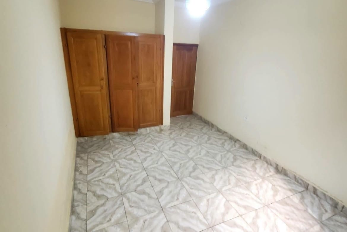 APPARTEMENT NEUF DE STANDING À LOUER, DOUALA MAKEPE