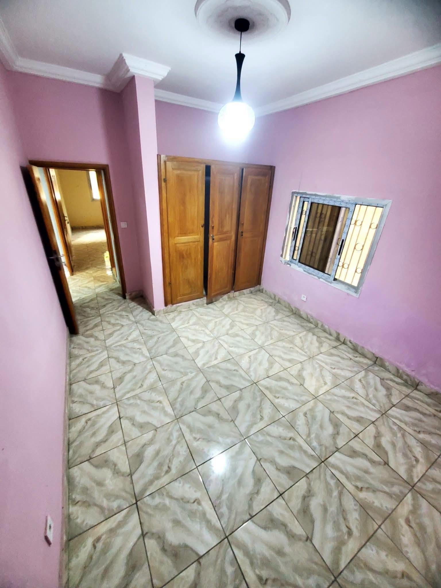 APPARTEMENT NEUF DE STANDING À LOUER, DOUALA MAKEPE