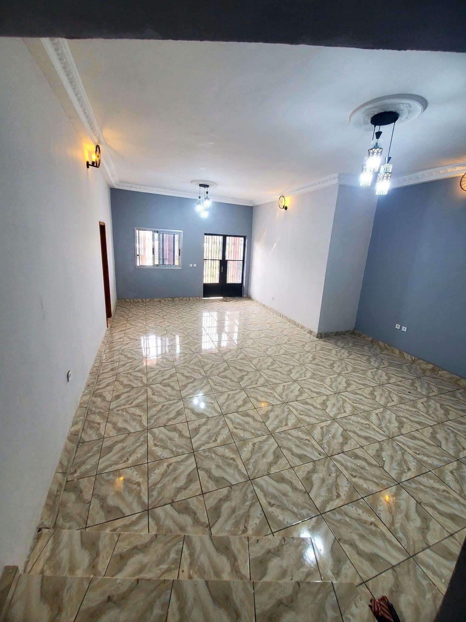 43471- APPARTEMENT NEUF DE STANDING À LOUER, DOUALA MAKEPE