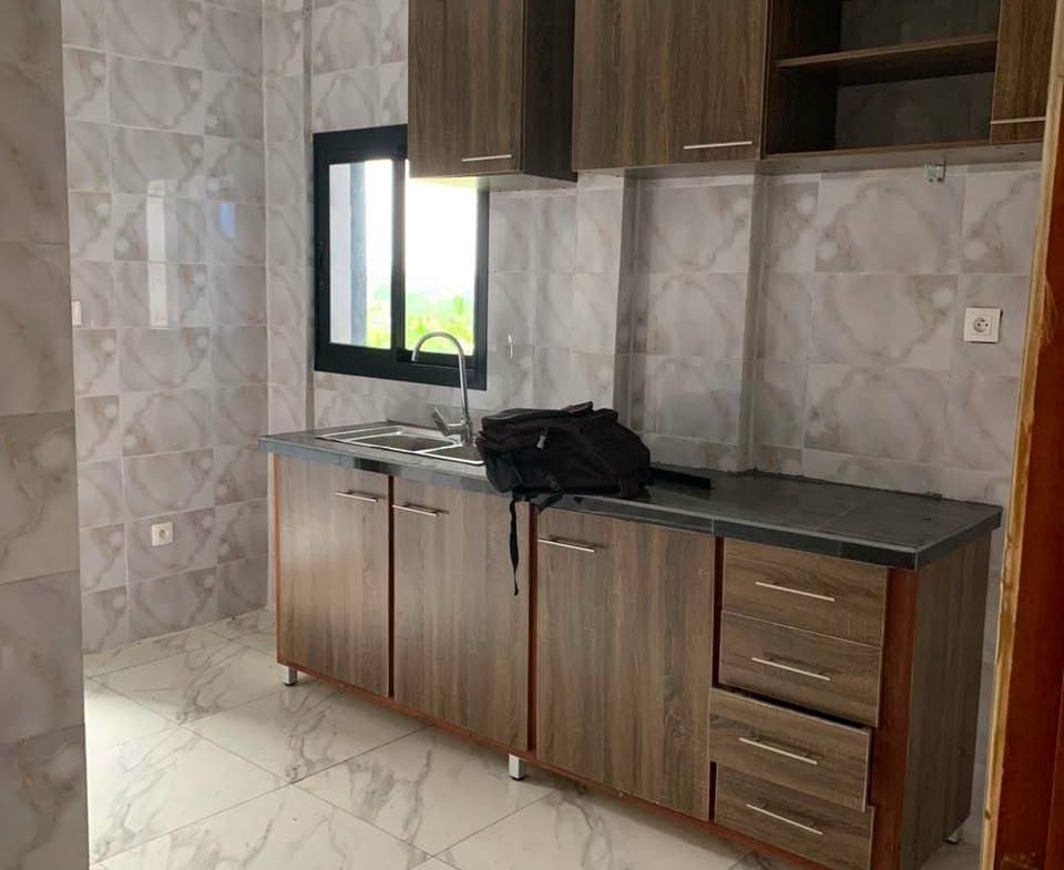 Appartement Moderne Haut Standing à Yassa Nkolbong