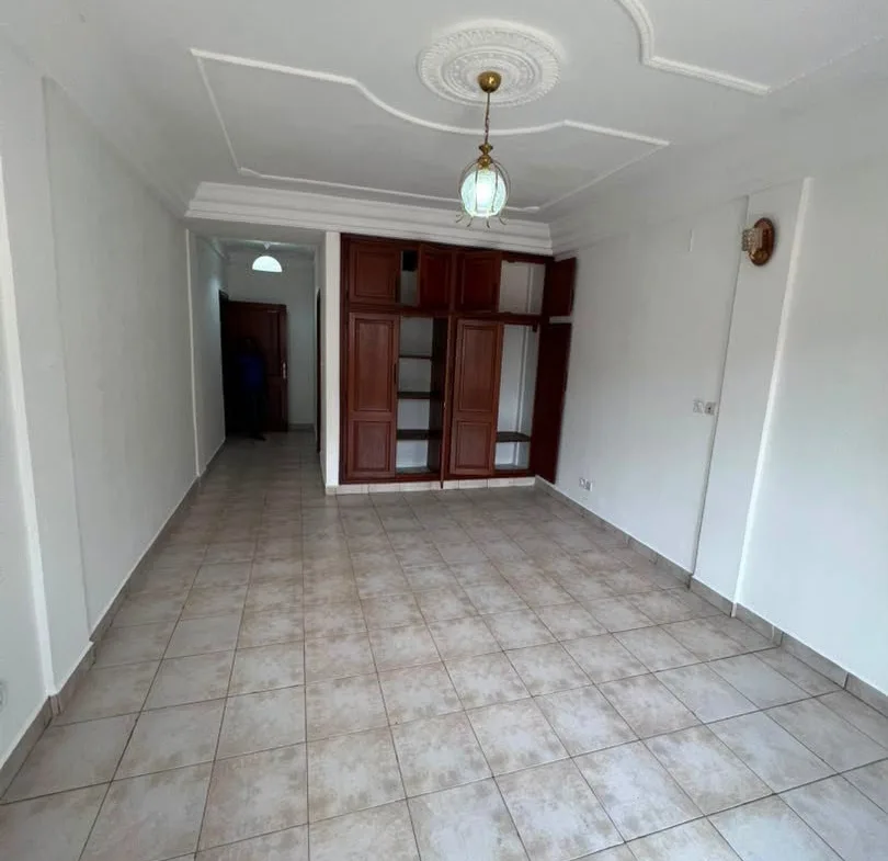 APPARTEMENT HAUT STANDING À LOUER, YAOUNDÉ BASTOS