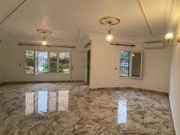 APPARTEMENT HAUT STANDING À LOUER, YAOUNDÉ BASTOS