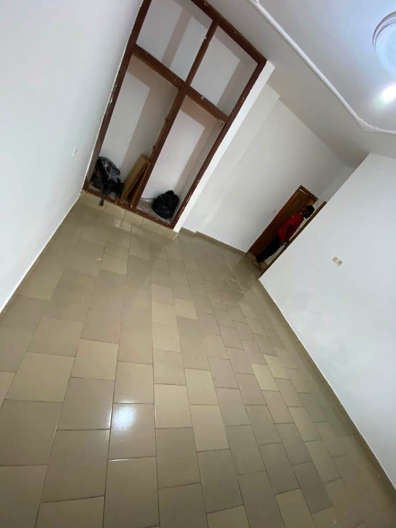 TRÈS BEL APPARTEMENT À LOUER, LYCÉE BILINGUE D’ESSOS