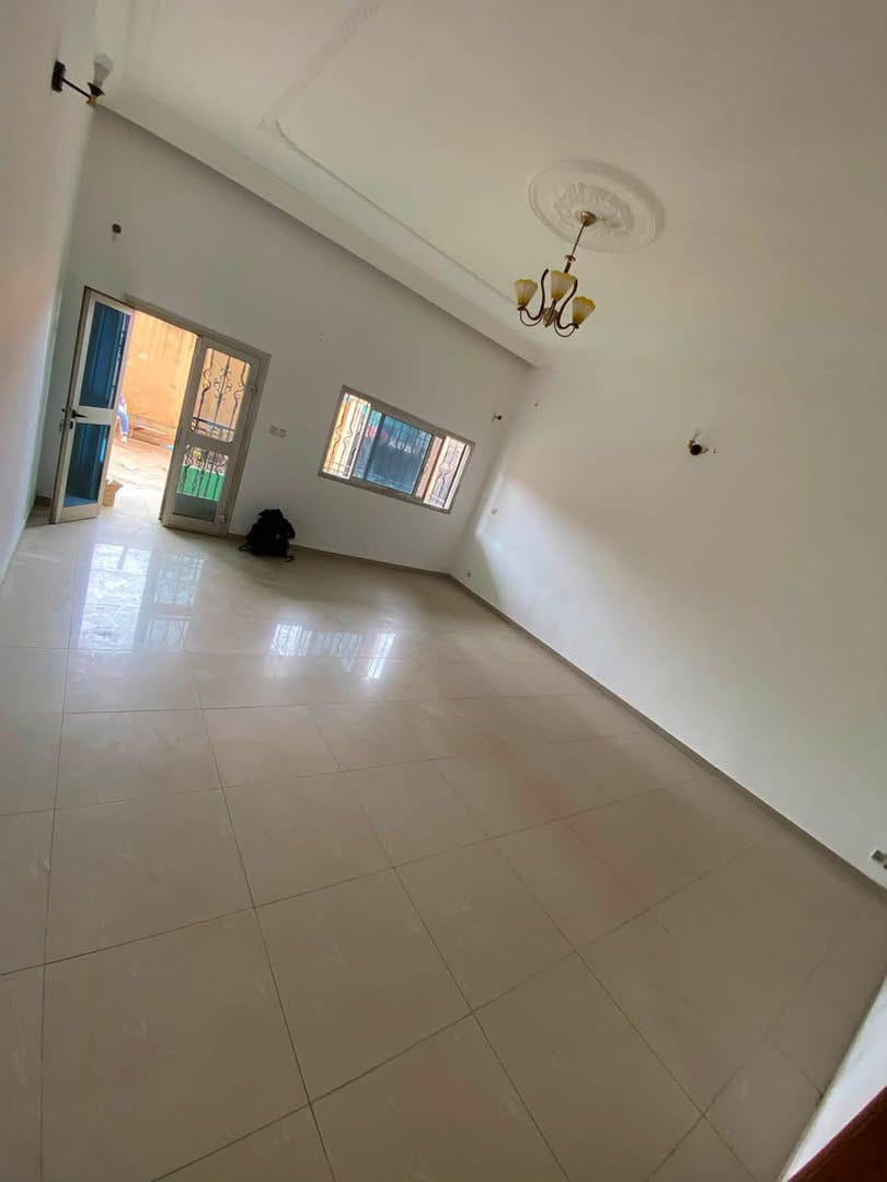 TRÈS BEL APPARTEMENT À LOUER, LYCÉE BILINGUE D’ESSOS