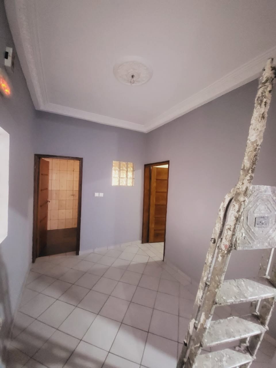 Bel appartement climatisé à louer après Maurivanas