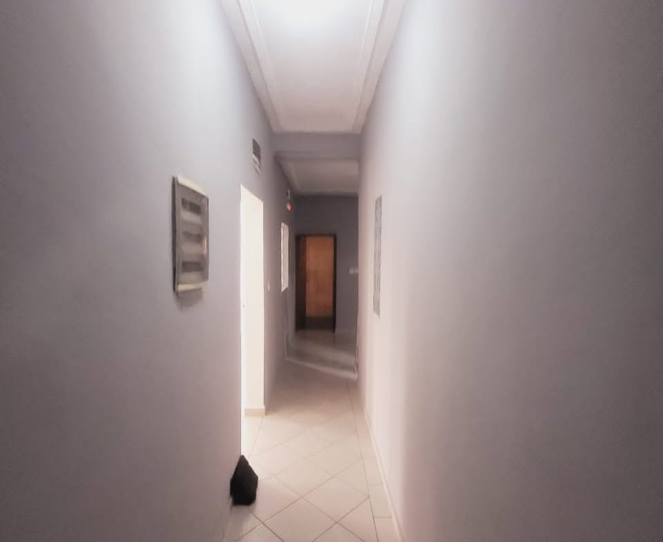 Bel appartement climatisé à louer après Maurivanas