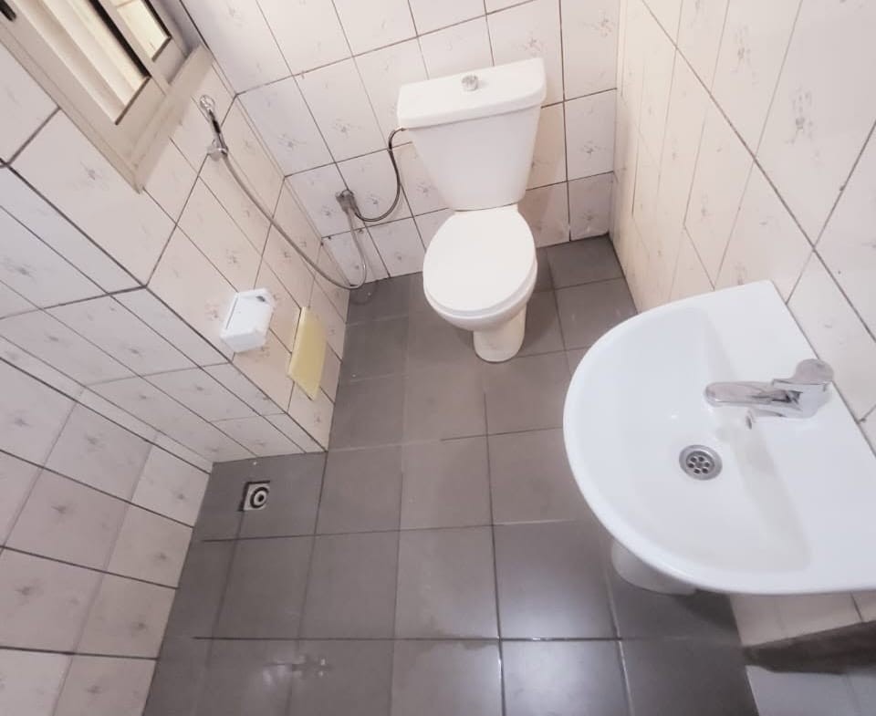 Bel appartement climatisé à louer après Maurivanas
