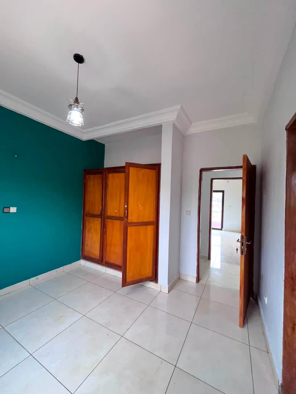 Appartement 2chambres à 140000 fcfa, Yaoundé Messassi