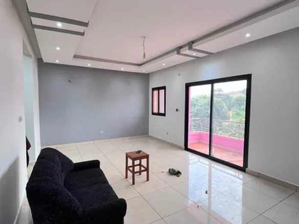 Appartement 2chambres à 140000 fcfa, Yaoundé Messassi