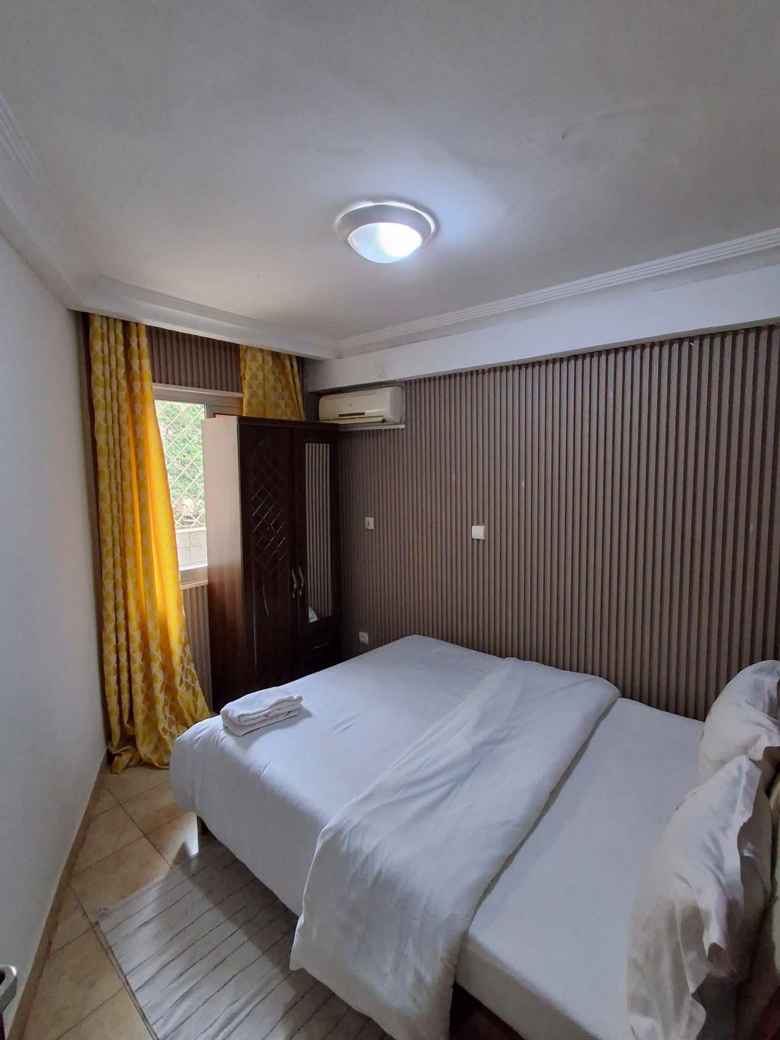 PIL_appart_meuble_eligessono_310726_chb2 Appartement meublé 2 chambres à louer à Yaoundé Elig Essono