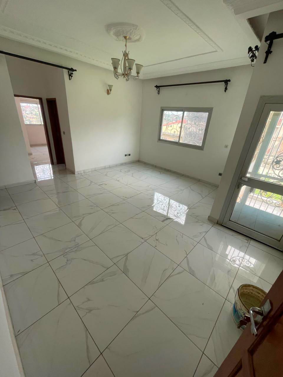 Appartement haut standing 3 chambres, Yaoundé Mimboman