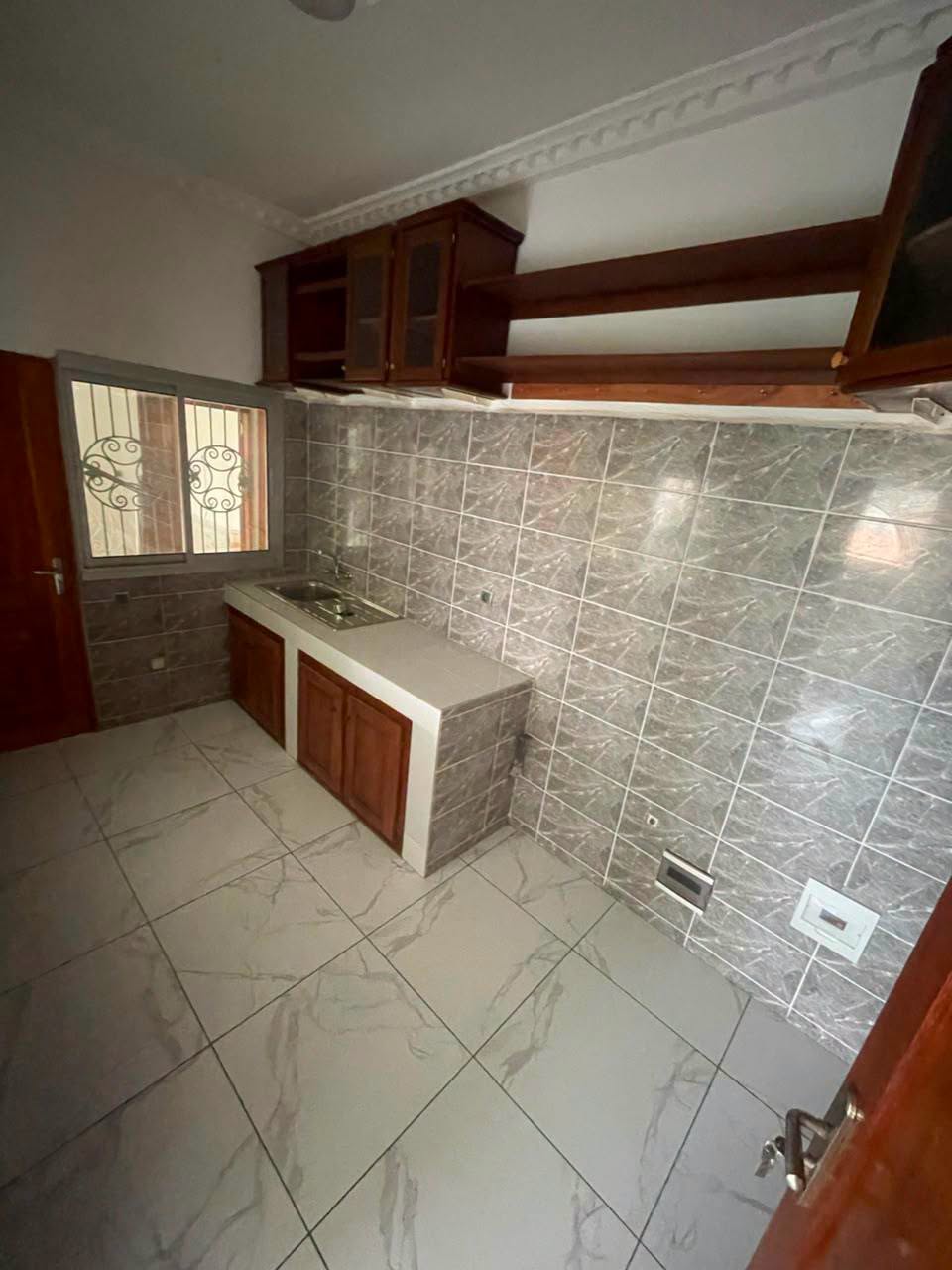 Appartement haut standing 3 chambres, Yaoundé Mimboman