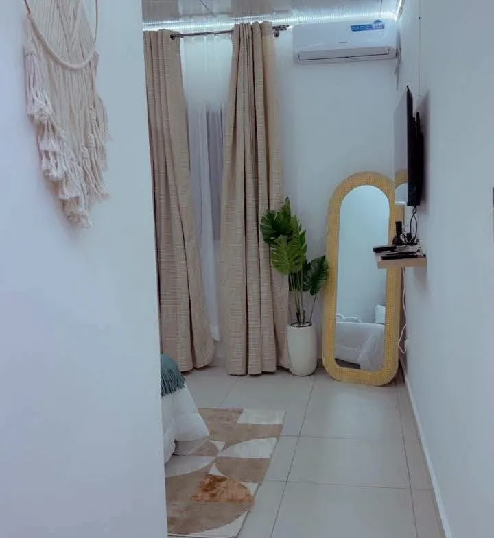 STUDIO MEUBLÉ HAUT STANDING À LOUER YAOUNDÉ BASTOS