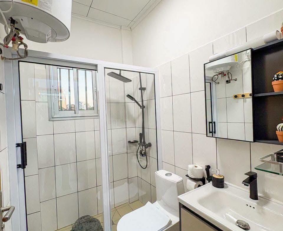 STUDIO MEUBLÉ HAUT STANDING À LOUER YAOUNDÉ BASTOS