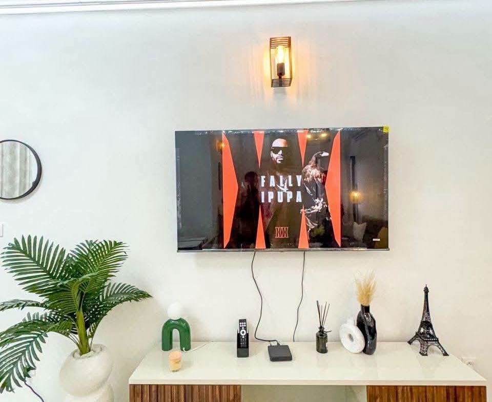 STUDIO MEUBLÉ HAUT STANDING À LOUER YAOUNDÉ BASTOS
