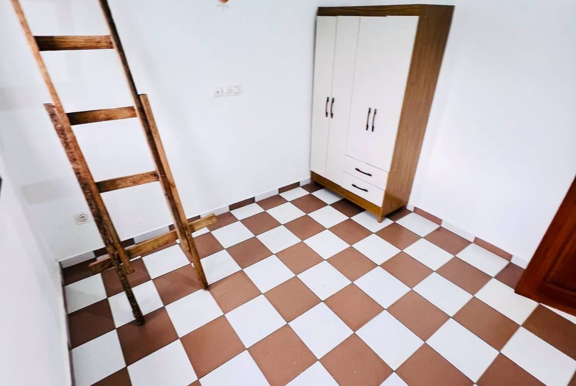 Manifique studio moderne à louer à Yaoundé Emana