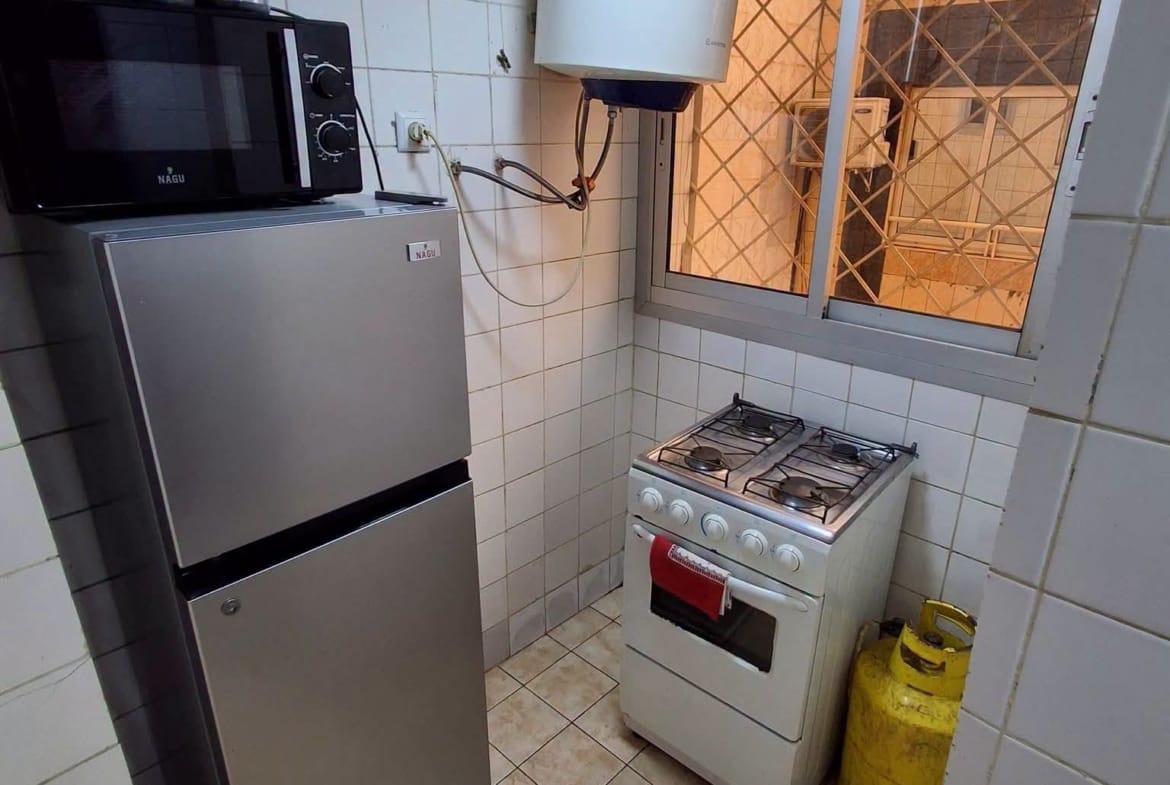 Studio meublé avec climatisation et eau chaude, Yaoundé Elig Essono
