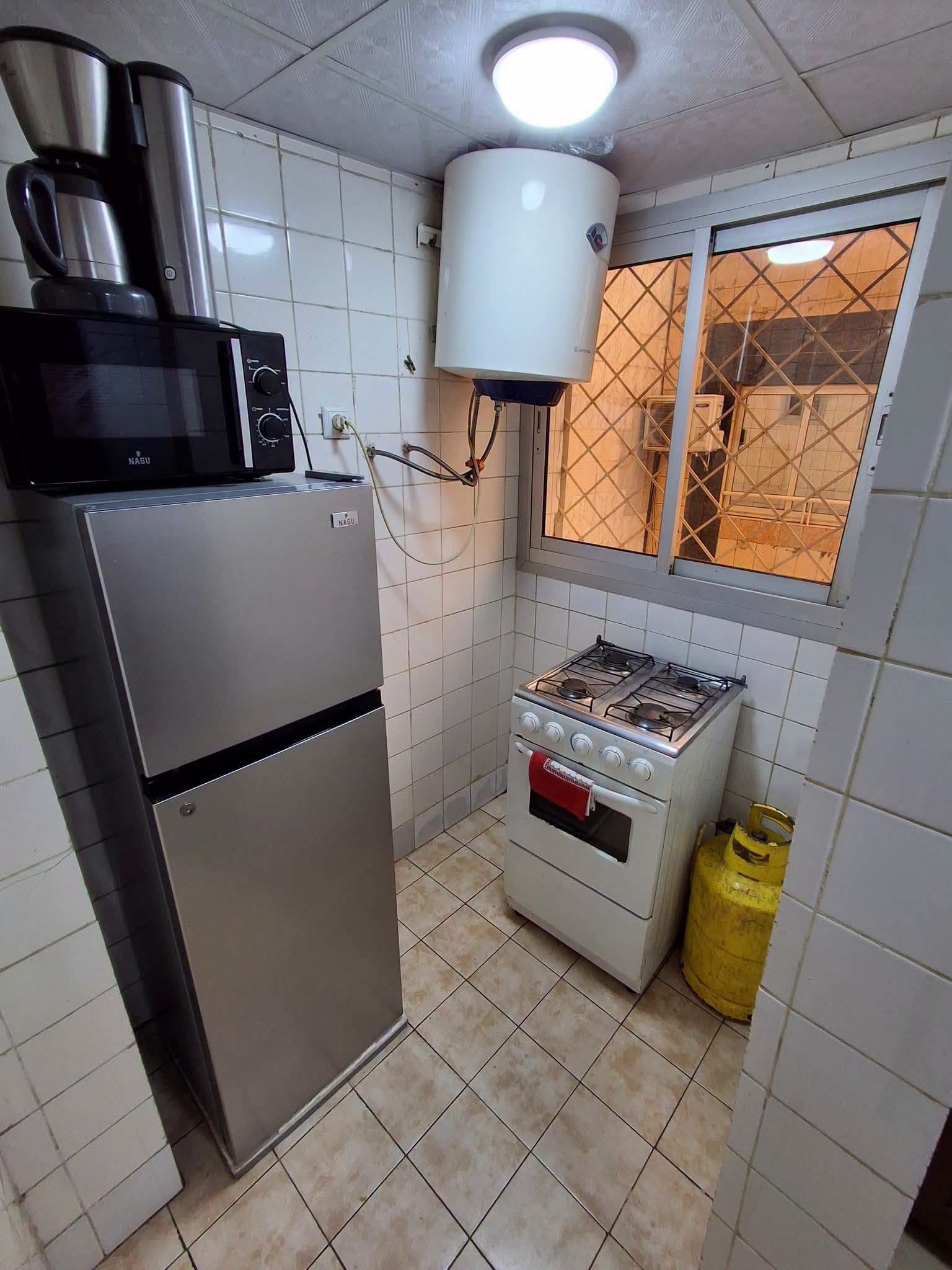 Studio meublé avec climatisation et eau chaude, Yaoundé Elig Essono