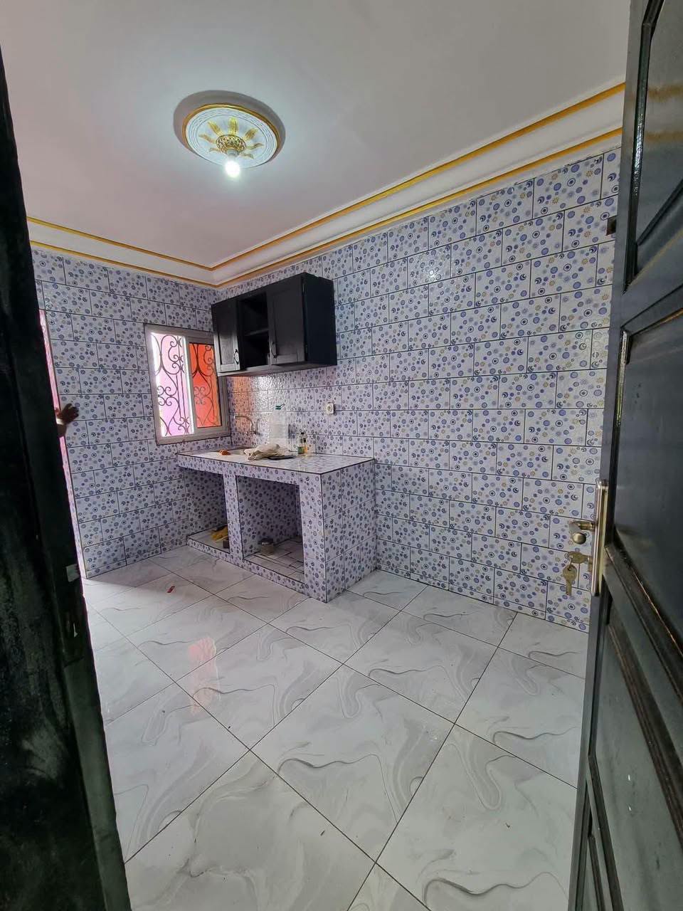 Studio VIP avec parking à louer, Nkolfoulou Yaoundé