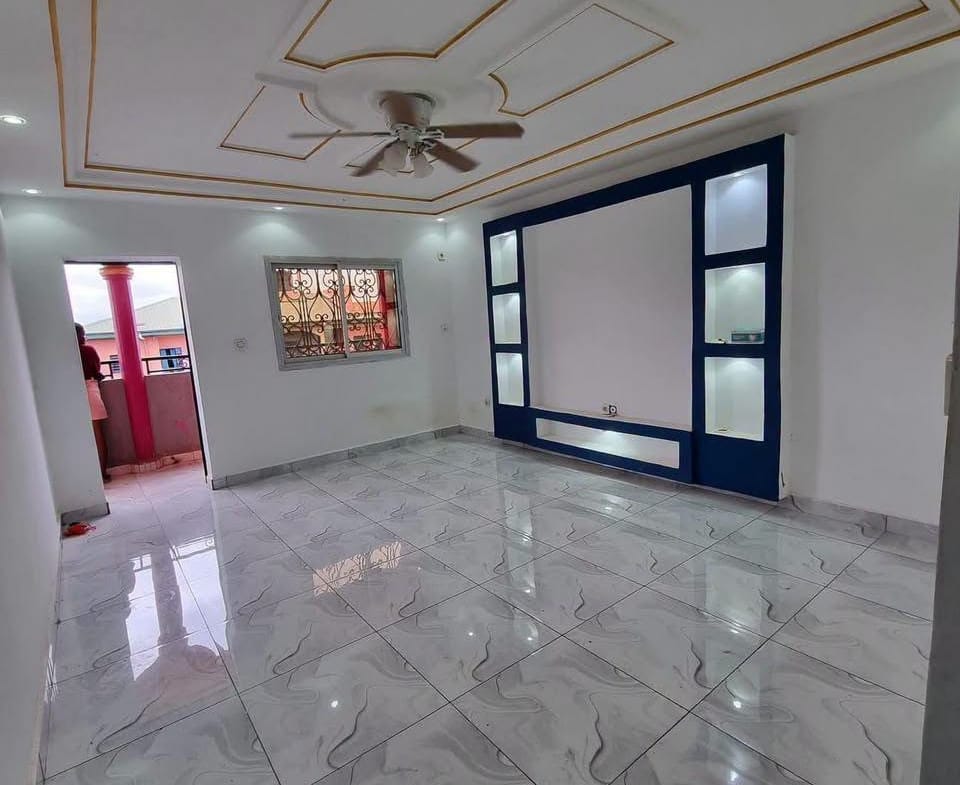 Studio VIP avec parking à louer, Nkolfoulou Yaoundé