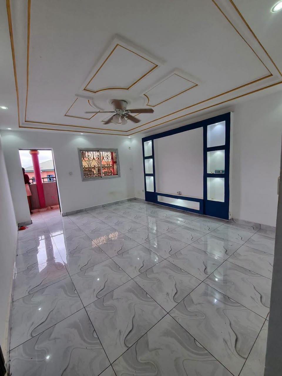 Studio VIP avec parking à louer, Nkolfoulou Yaoundé