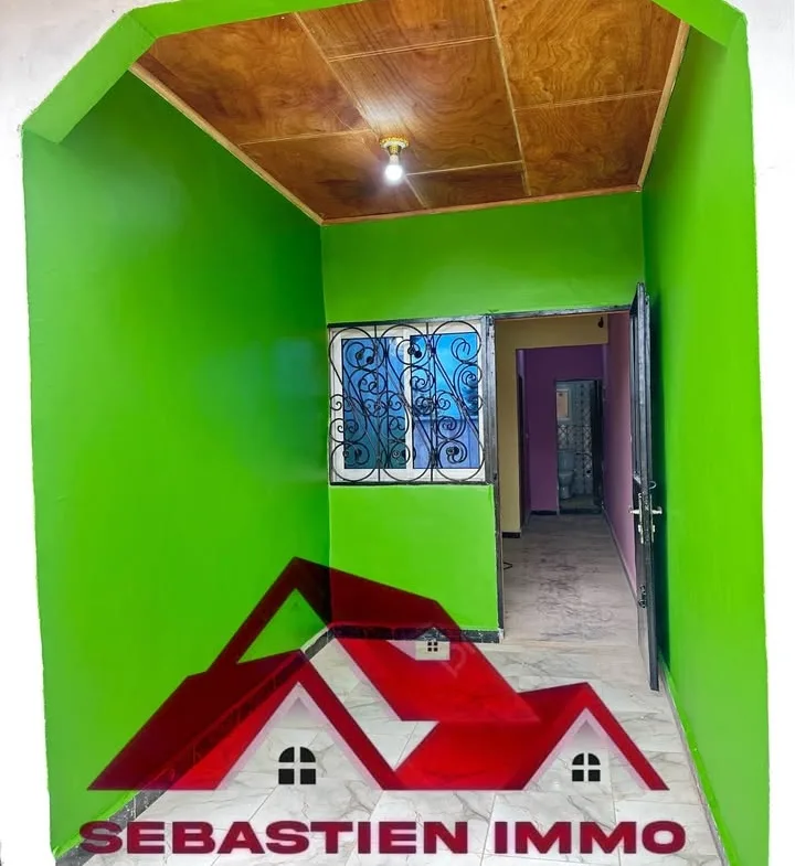 STUDIO MODERNE NOUVELLEMENT CONSTRUIT, BERTOUA NKOLBIKON