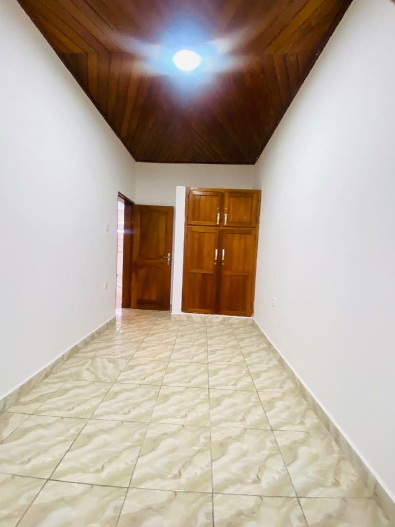 APPARTEMENT MODERNE STAFFÉ SITUÉ À KOTTO BADEN BADEN