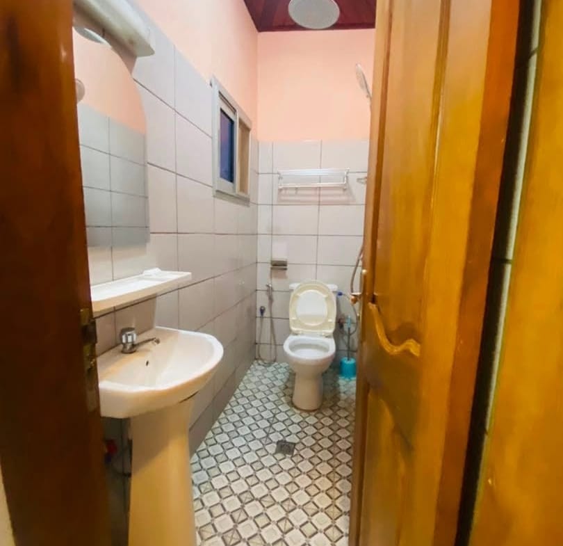APPARTEMENT MODERNE STAFFÉ SITUÉ À KOTTO BADEN BADEN