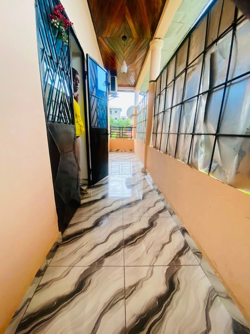 APPARTEMENT MODERNE STAFFÉ SITUÉ À KOTTO BADEN BADEN