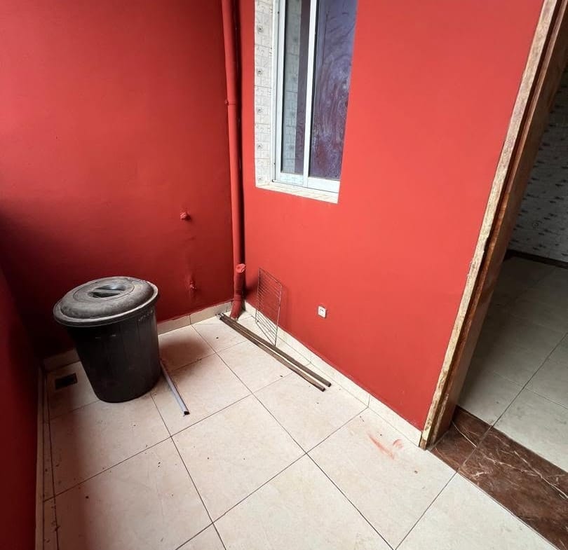 APPARTEMENT MODERNE SITUÉ À LOGBESSOU À 50m DU NOUVEAU GOUDRON