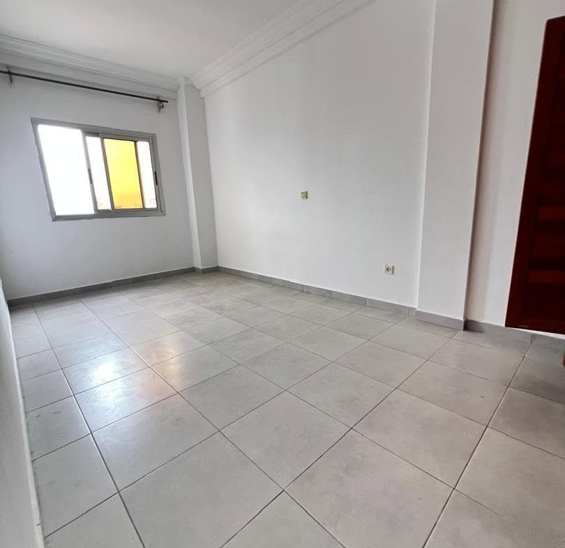APPARTEMENT MODERNE SITUÉ À LOGBESSOU À 50m DU NOUVEAU GOUDRON
