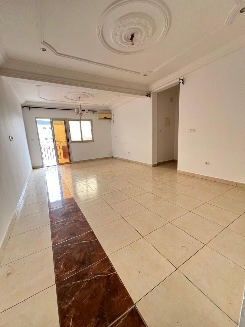 43612- APPARTEMENT MODERNE SITUÉ À LOGBESSOU À 50m DU NOUVEAU GOUDRON