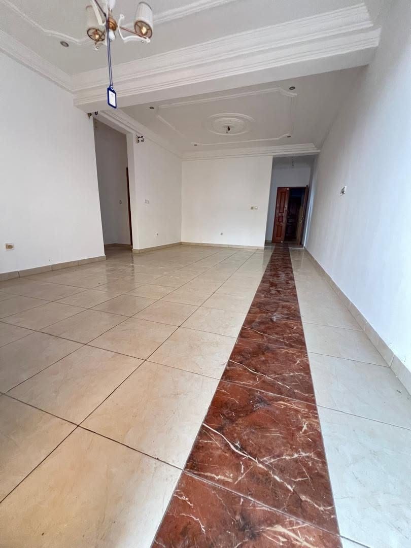 APPARTEMENT MODERNE SITUÉ À LOGBESSOU À 50m DU NOUVEAU GOUDRON