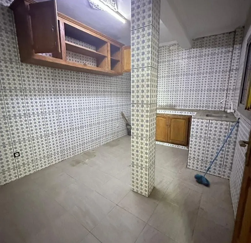 APPARTEMENT MODERNE 3 CHAMBRES STAFFÉ SITUÉ À MAKÉPÉ