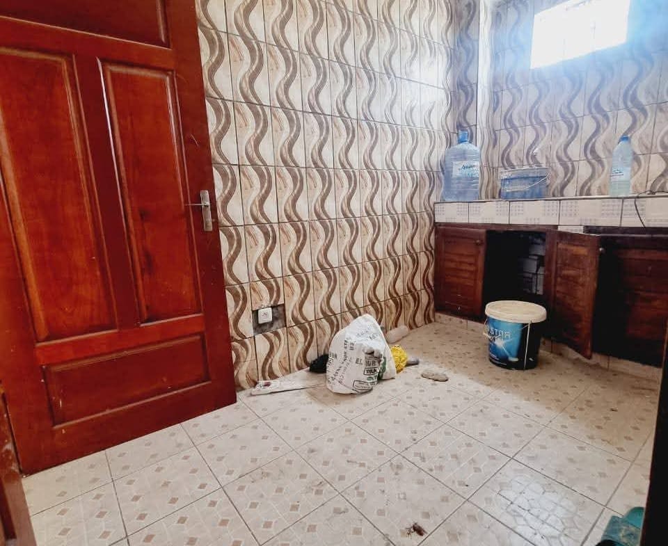 GRAND APPARTEMENT MODERNE STAFFÉ SITUÉ À MAKÉPÉ
