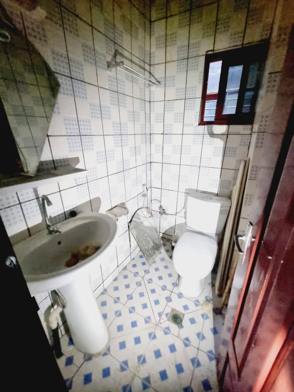 GRAND APPARTEMENT MODERNE STAFFÉ SITUÉ À MAKÉPÉ