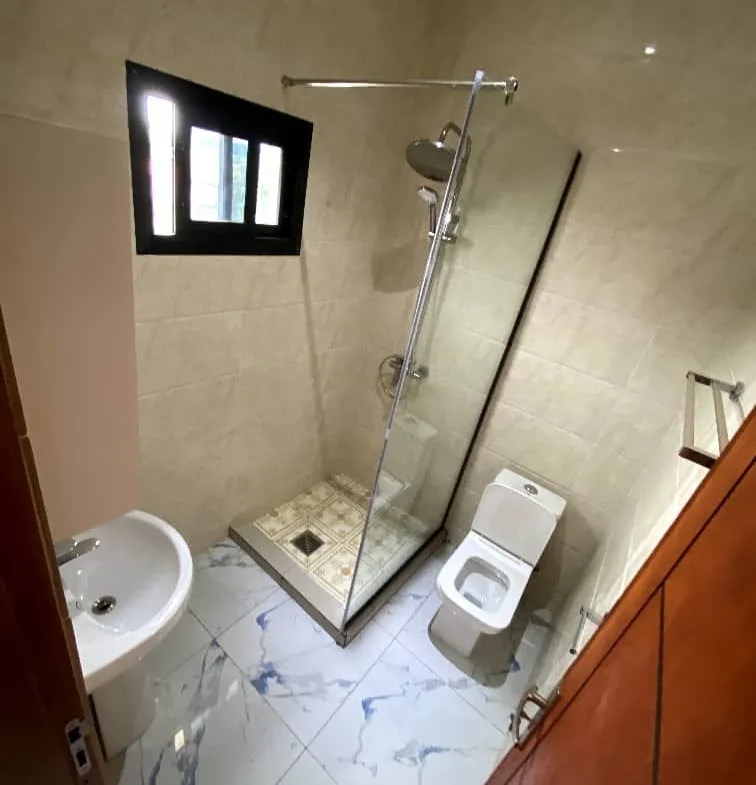 APPARTEMENT NEUF ET MODERNE SITUÉ À DOUALA NKOLBONG
