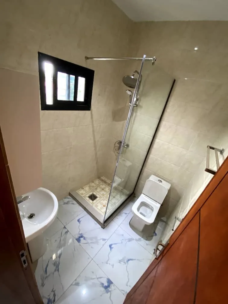 APPARTEMENT NEUF ET MODERNE SITUÉ À DOUALA NKOLBONG