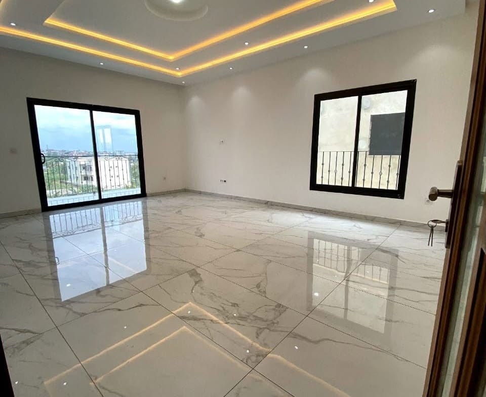 APPARTEMENT NEUF ET MODERNE SITUÉ À DOUALA NKOLBONG