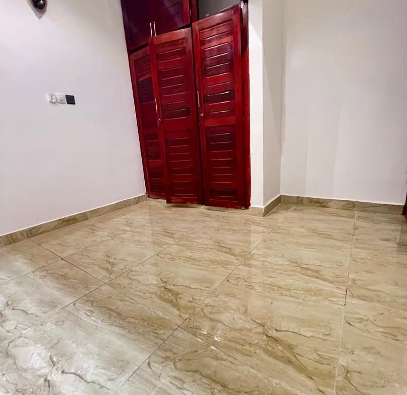 STUDIO MODERNE CLIMATISÉ ET STAFFÉ SITUÉ À KOTTO