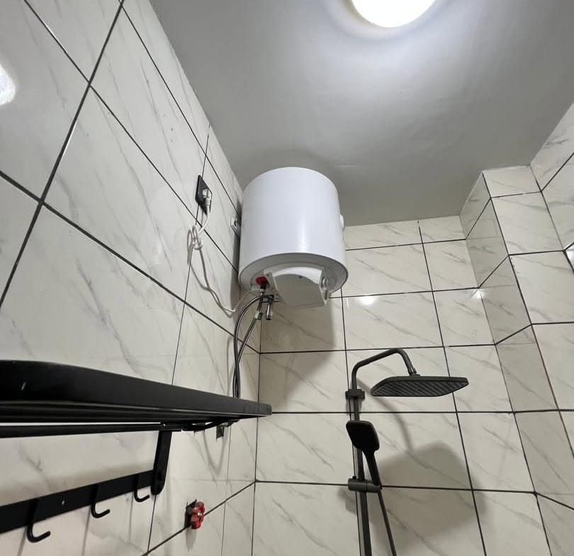 STUDIO MODERNE CLIMATISÉ ET STAFFÉ SITUÉ À KOTTO