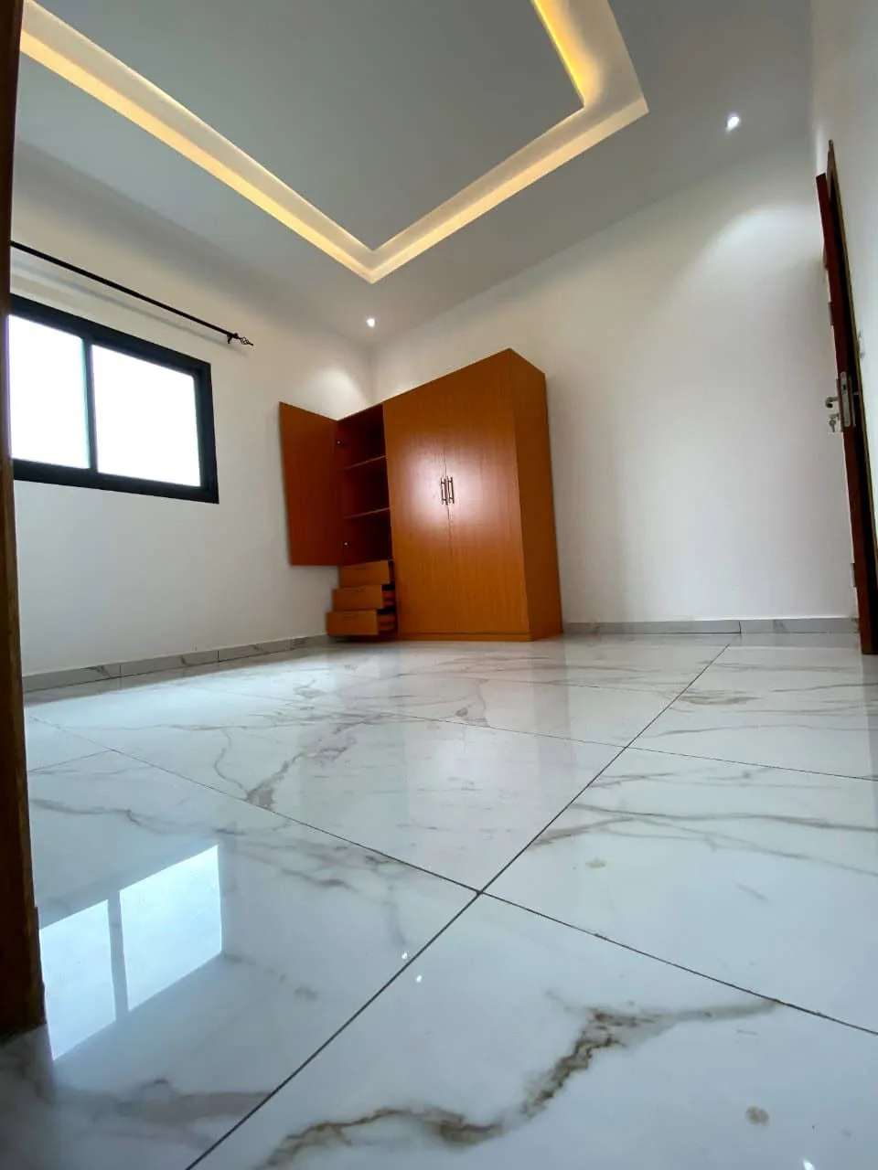 APPARTEMENT NEUF ET MODERNE SITUÉ À DOUALA NKOLBONG