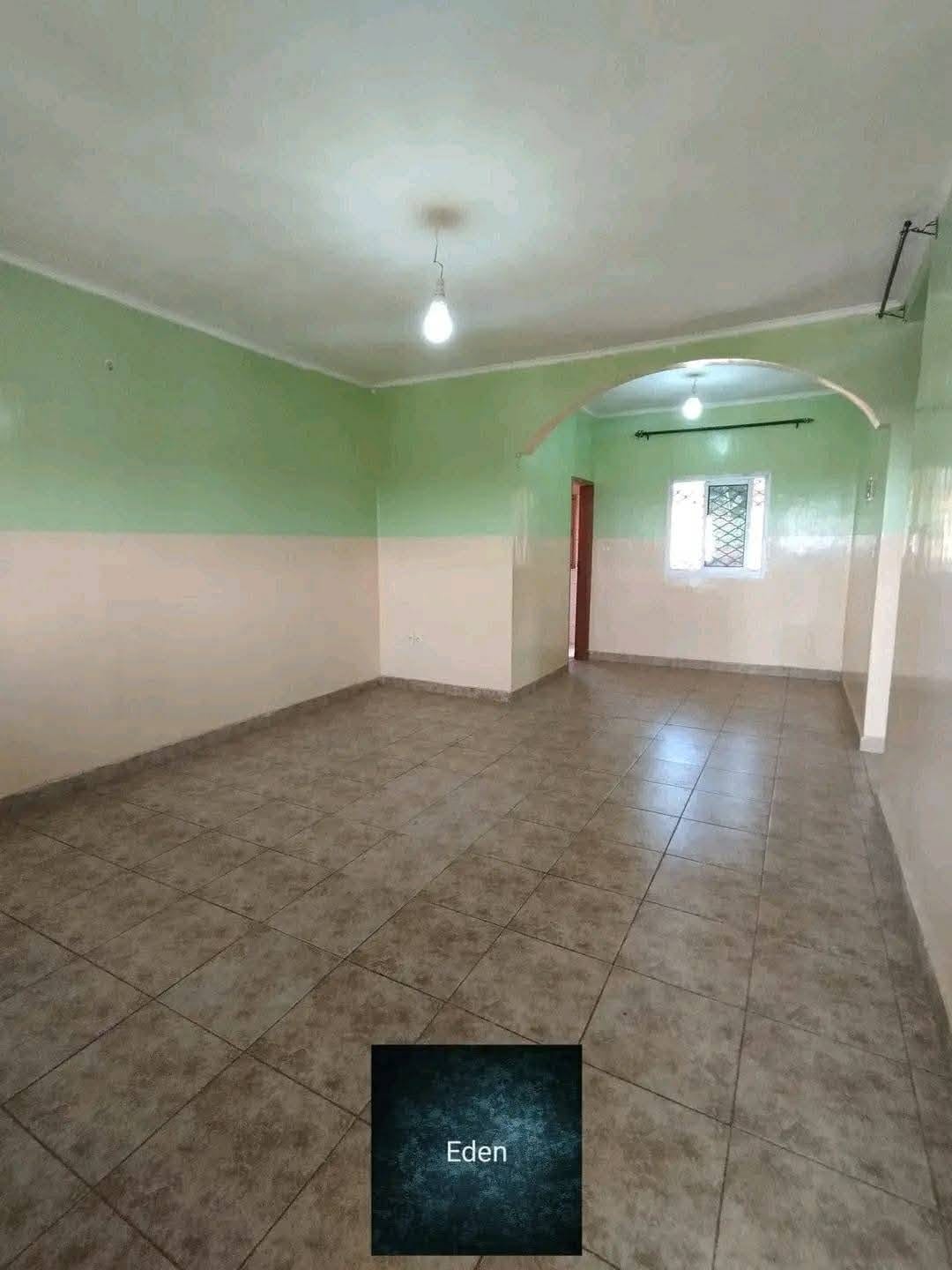 AIES_appart_etougebe_170826_sln2 BEL APPARTEMENT À LOUER, YAOUNDÉ ETOUG-EBE 70 000 FCFA