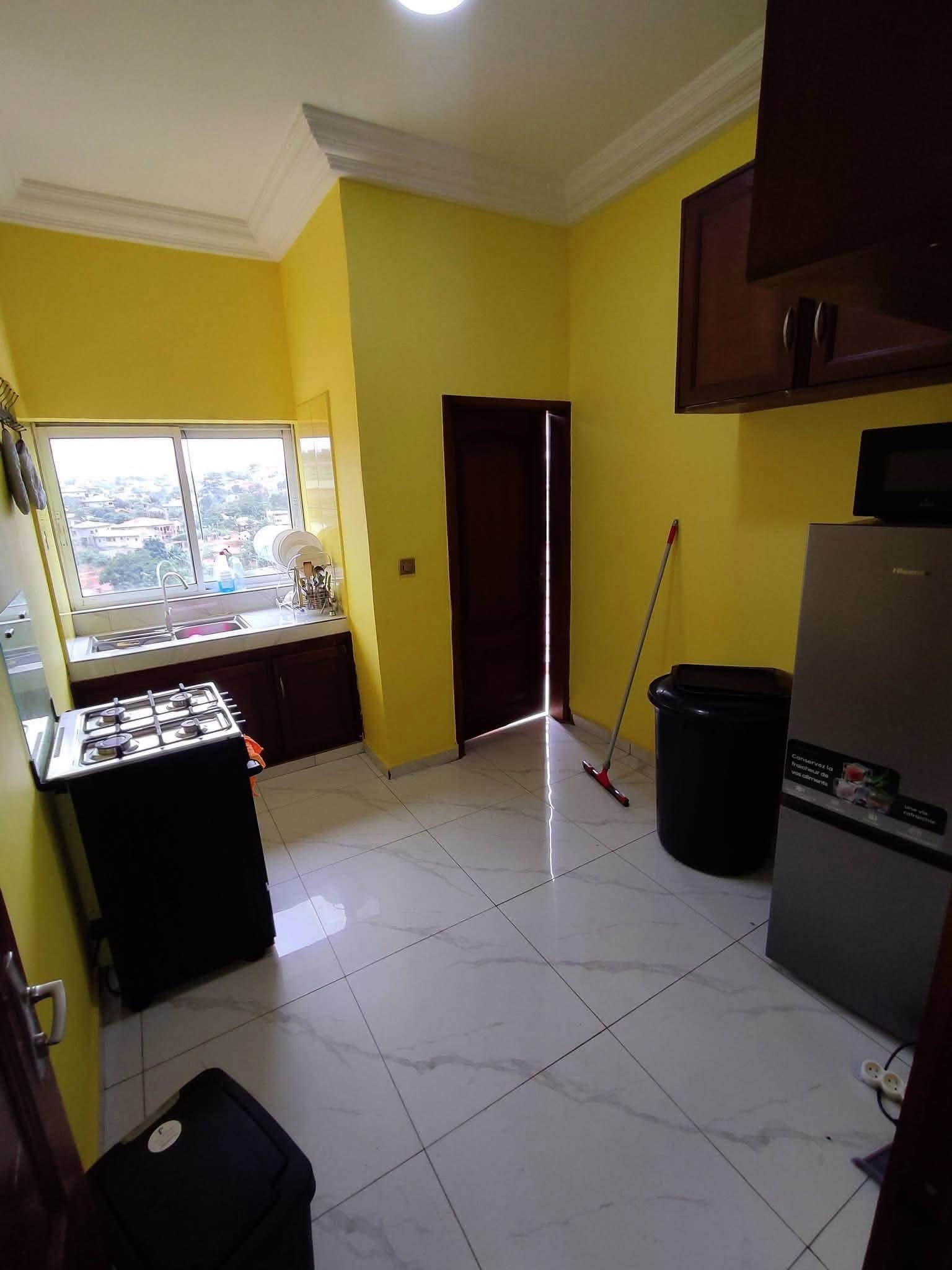 Appartement moderne non meublé à louer, Yaoundé Odza Borne 10
