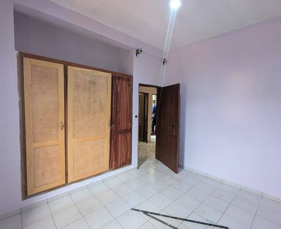 Studio moderne à louer à Nsam Obam, Yaoundé 75000 fcfa