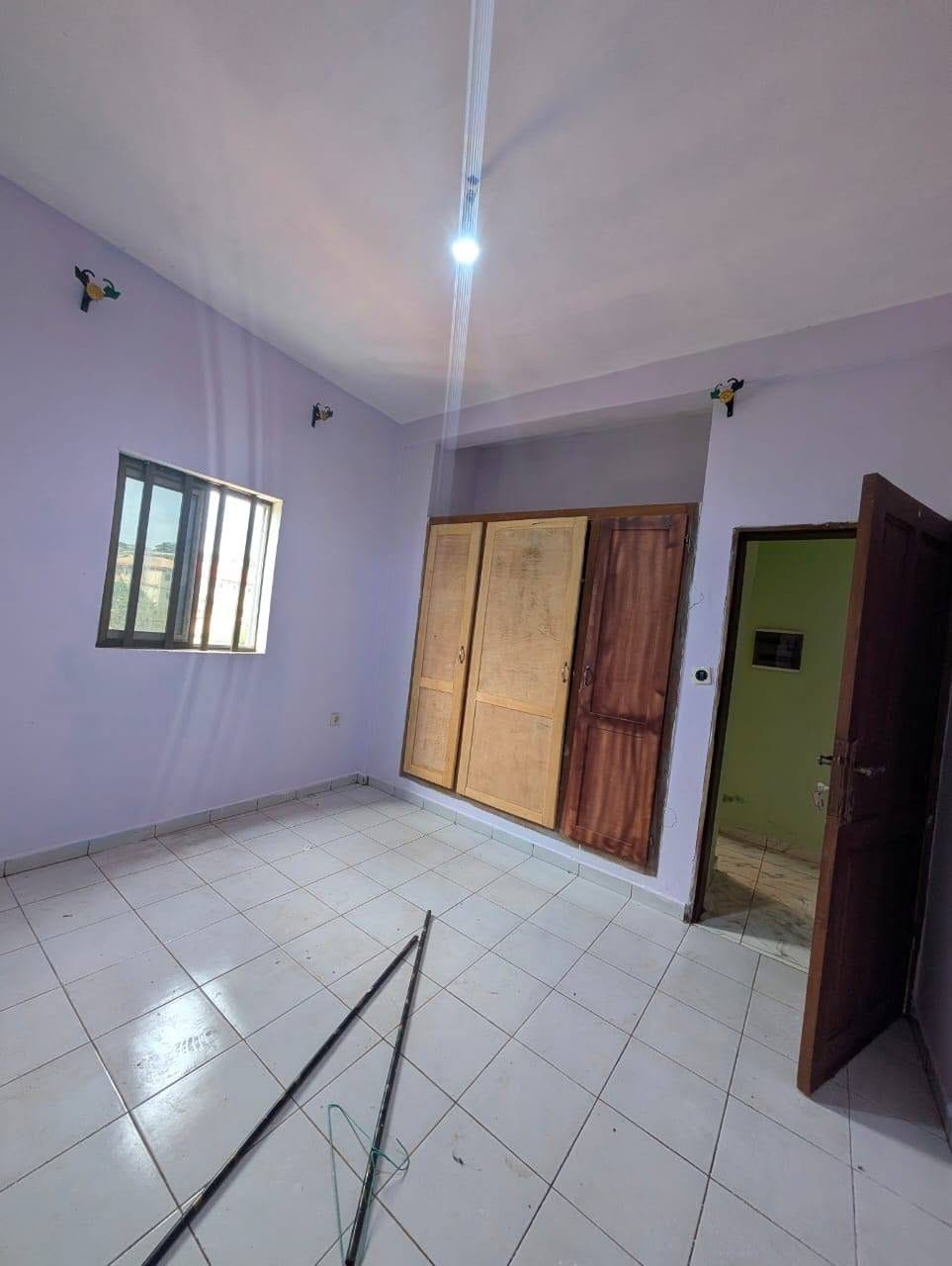 Studio moderne à louer à Nsam Obam, Yaoundé 75000 fcfa