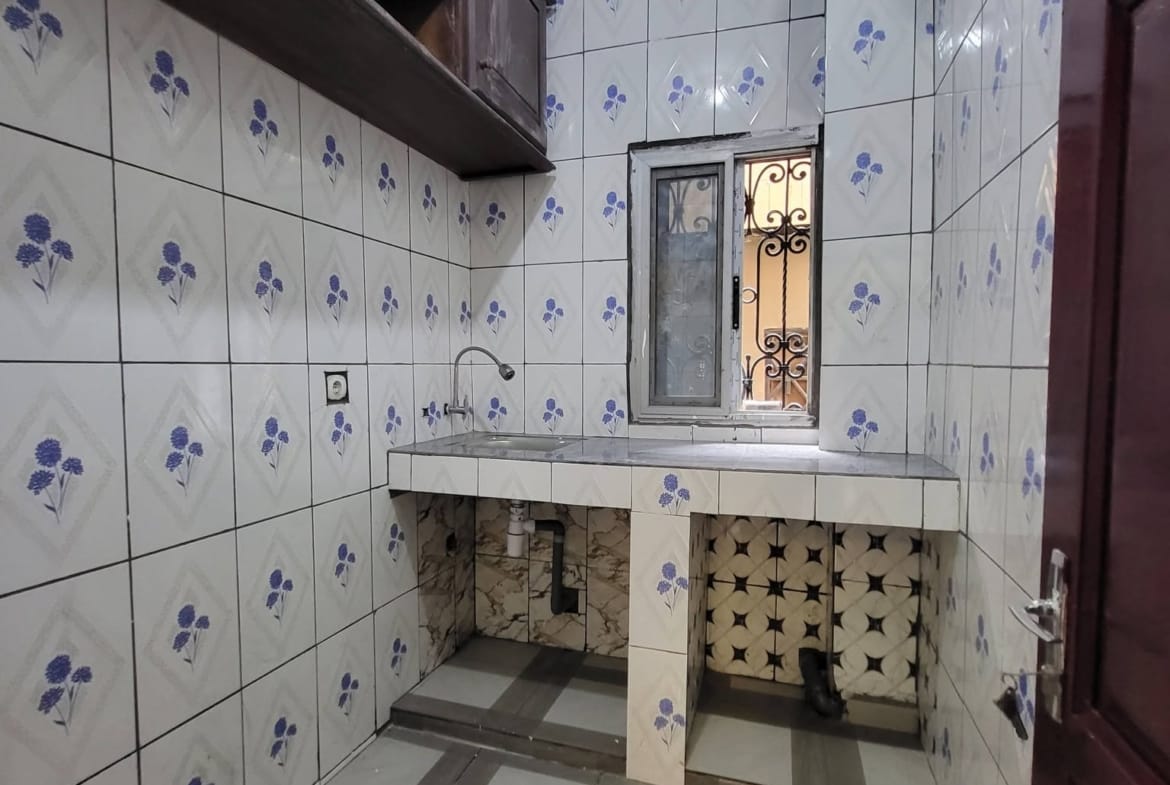 Studio moderne à louer à Nsam Obam, Yaoundé 75000 fcfa