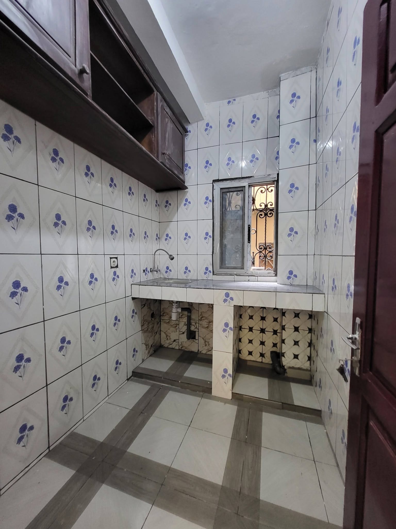 Studio moderne à louer à Nsam Obam, Yaoundé 75000 fcfa